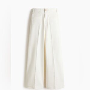 H&M Women's White Flare & Wide Leg Jeans. Elegant. White. Size 10. Machine Wash.